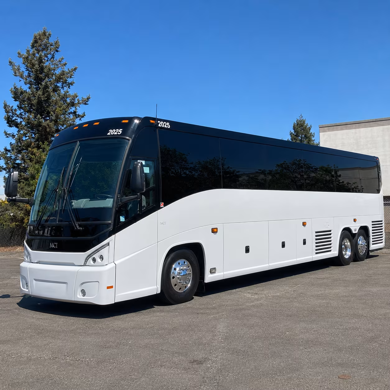 employee shuttle buses from st charles to downtown st louis