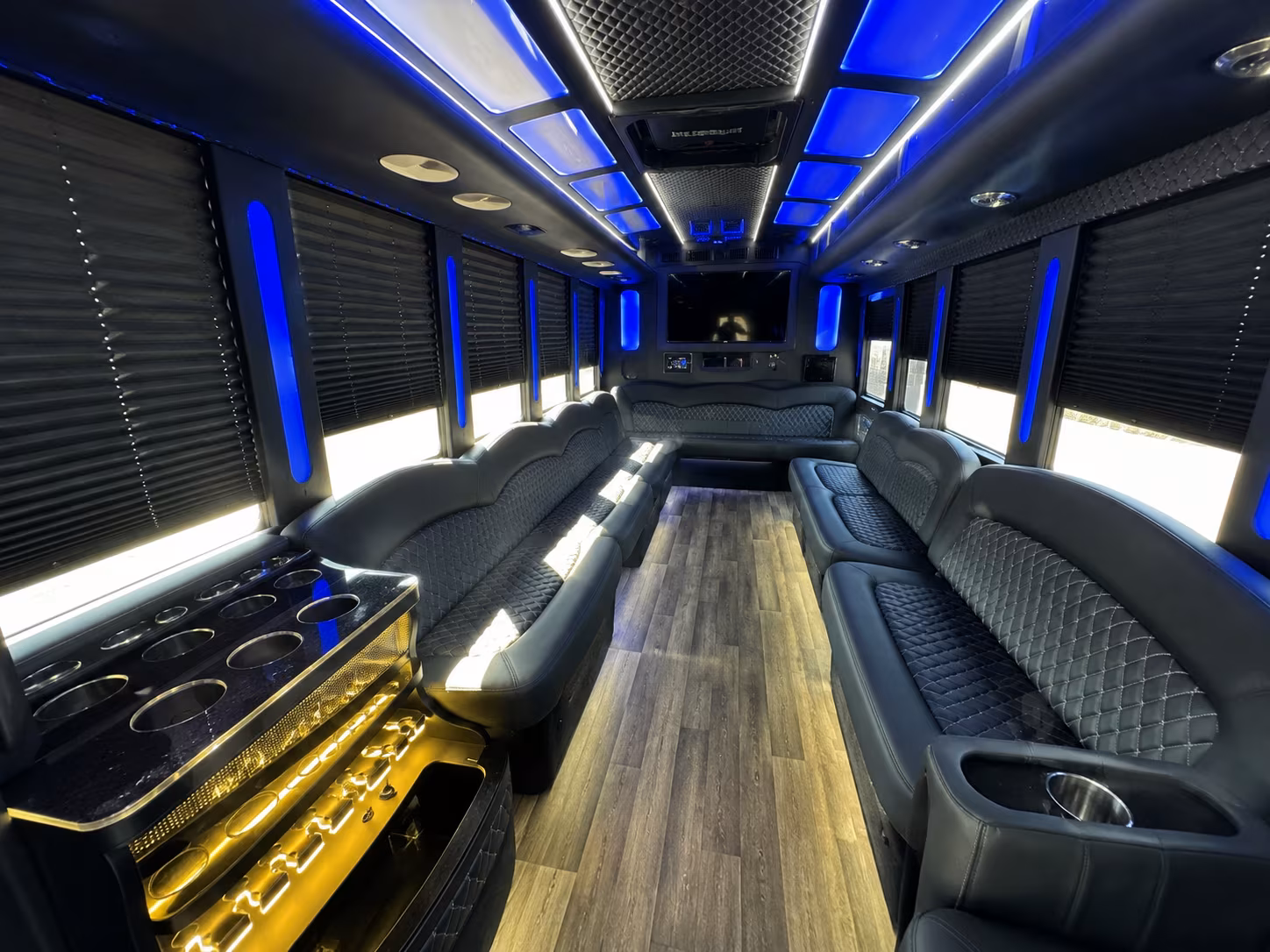 quincea n era sweet 16 party bus rental