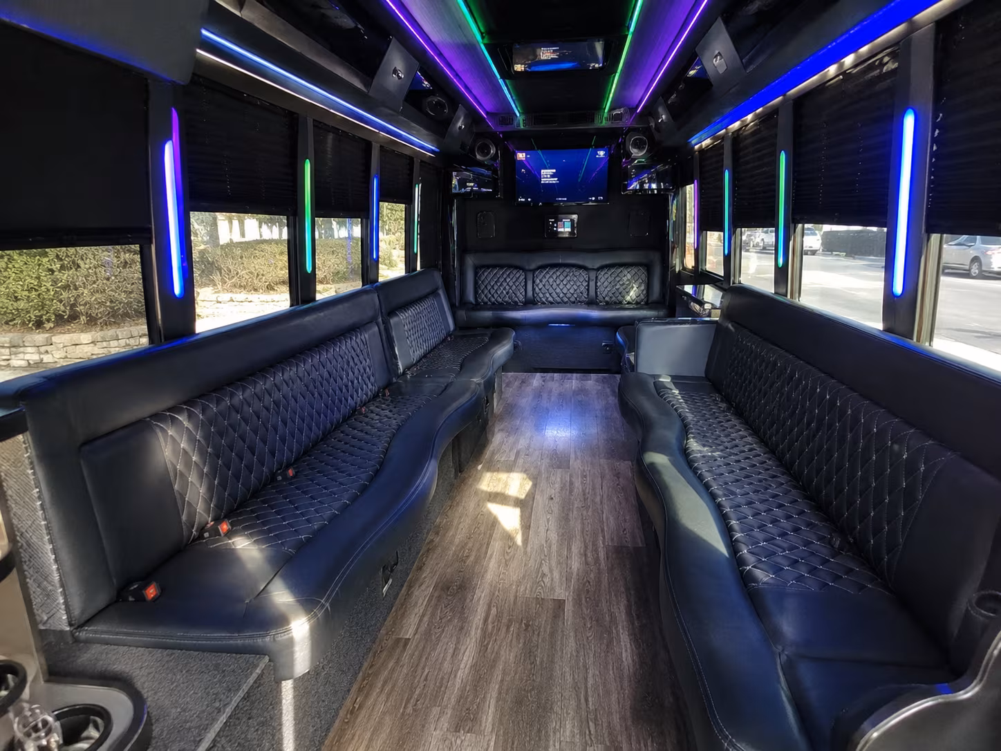 st charles 15 passenger party bus interior