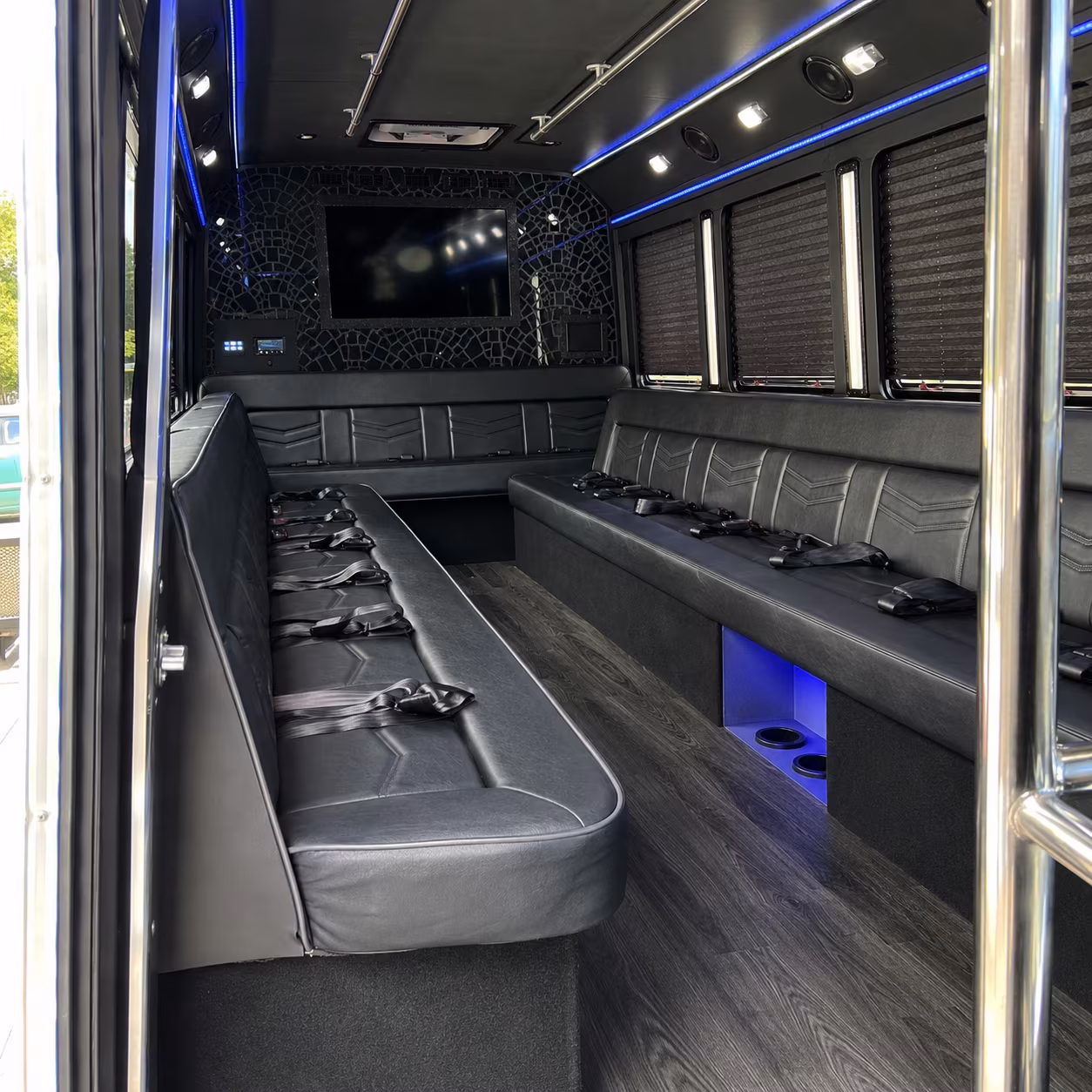 st charles st party bus rental 2